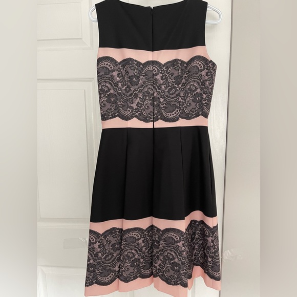 Tahari dress - Picture 2 of 4